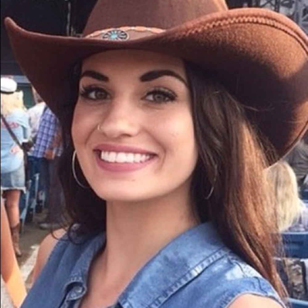 Meet your Posher, Audrey